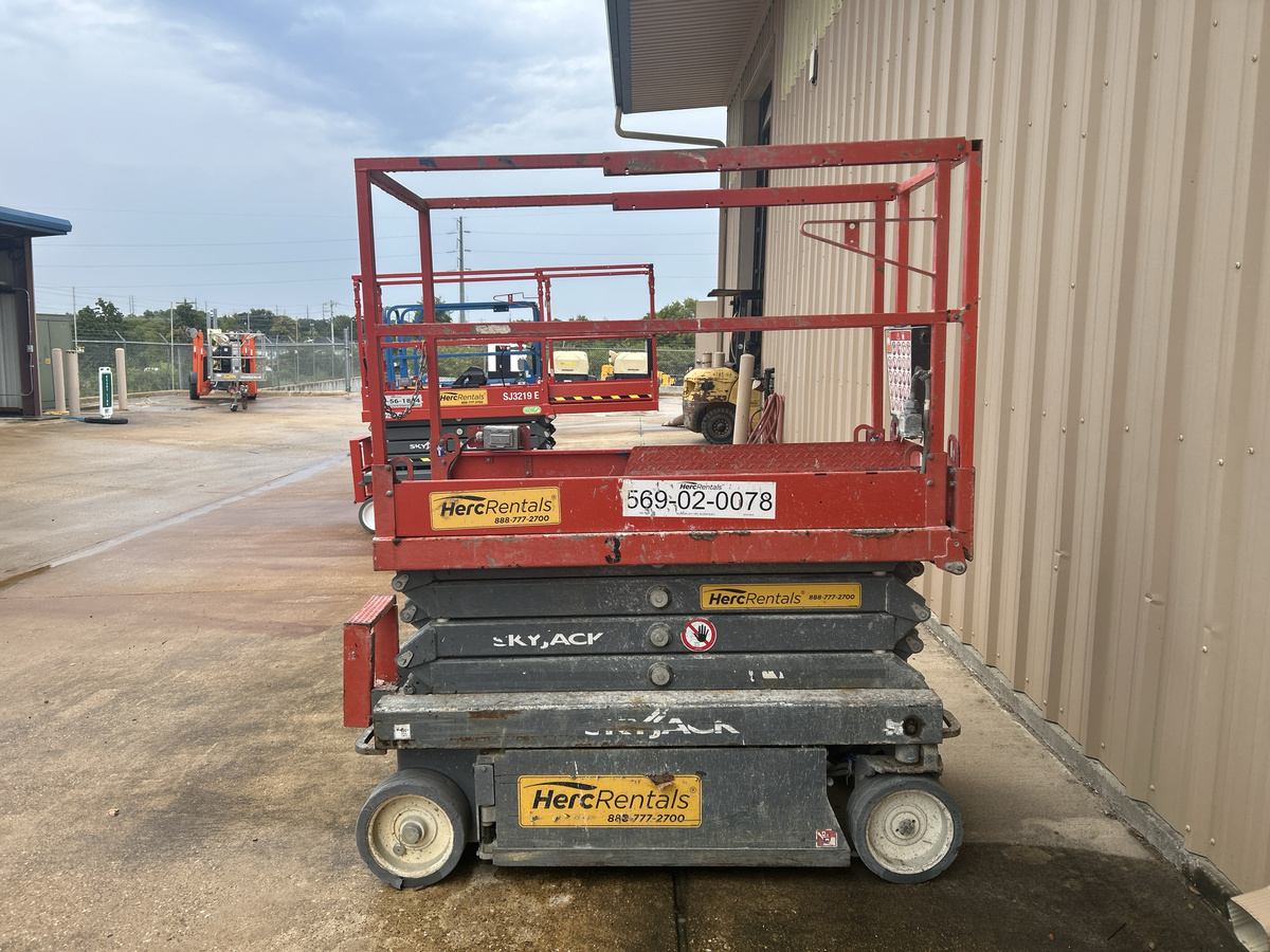 2019 Skyjack SJ3219
