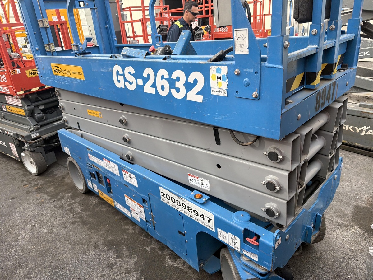 2018 Genie GS-2632-4