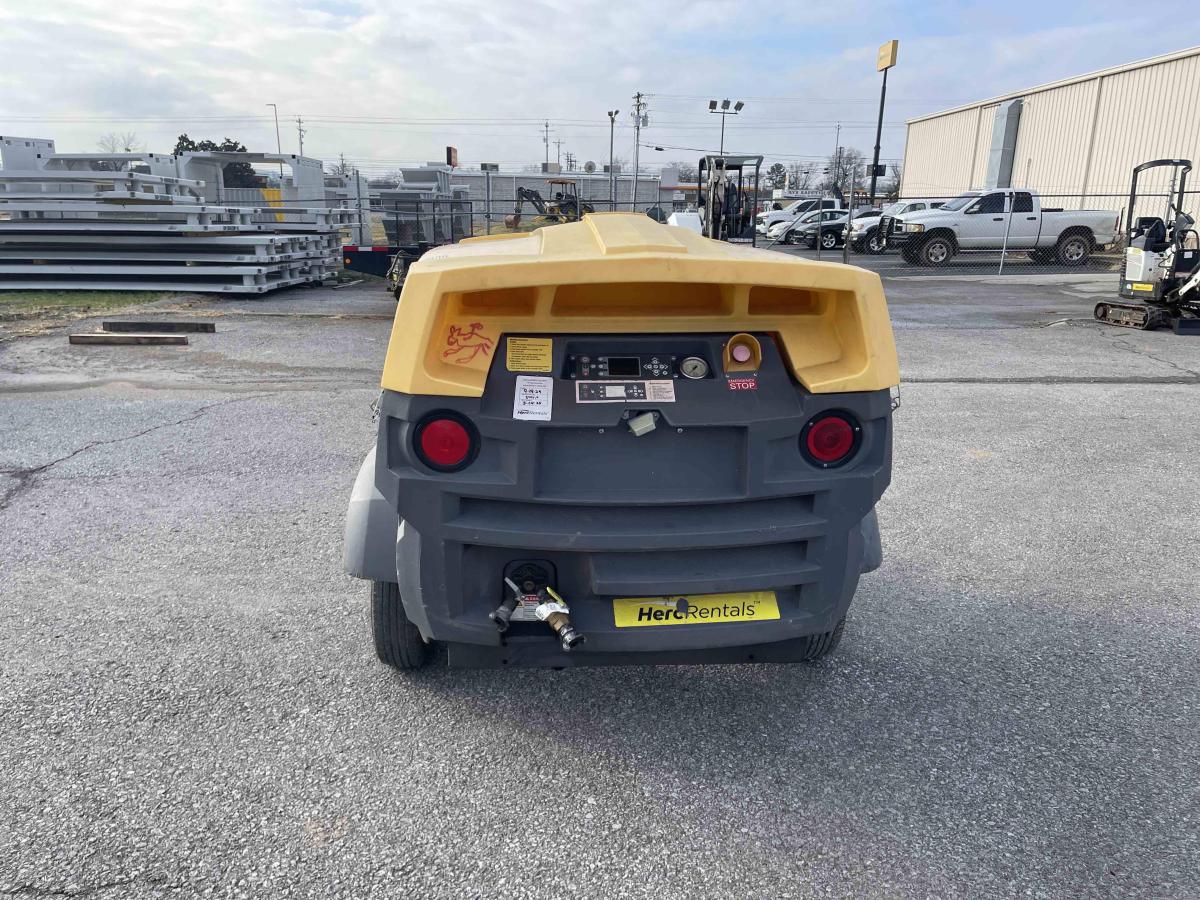 2017 Atlas Copco XAS 400