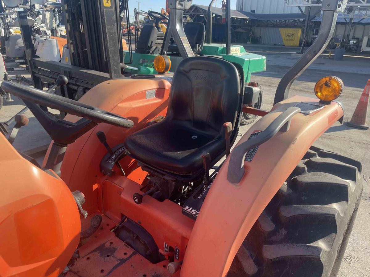 2017 Kubota L4701