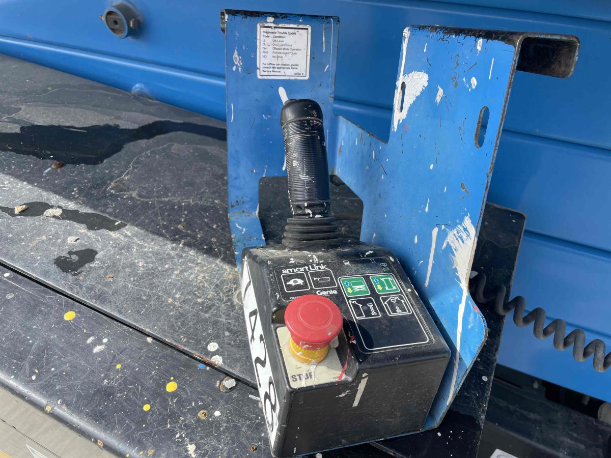 2015 Genie GS-4069 DC-5