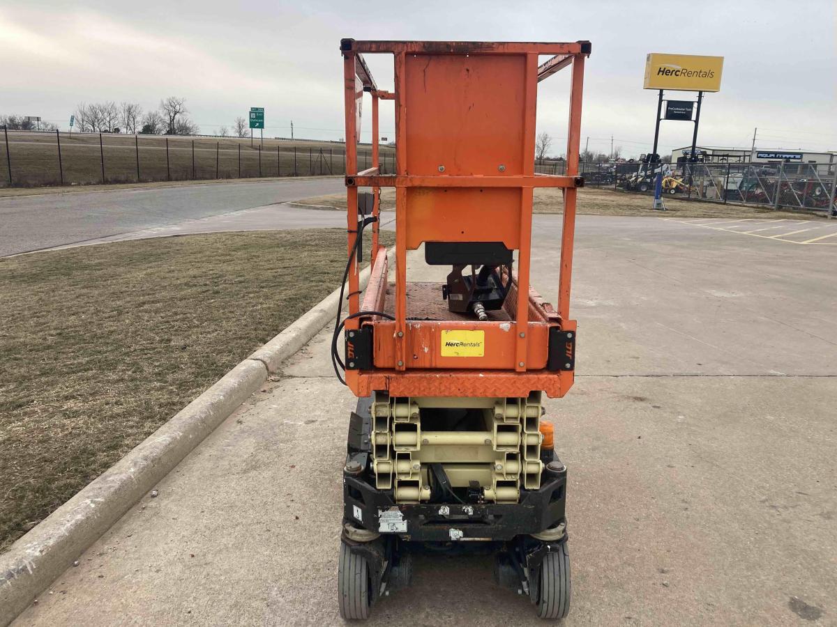 2018 JLG 1932R