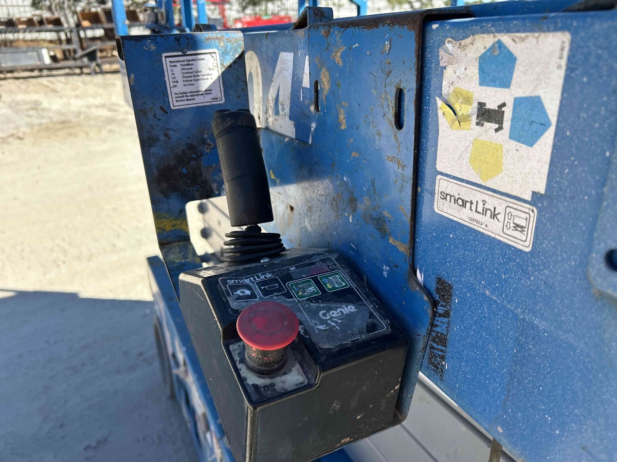 2017 Genie GS-4047-9