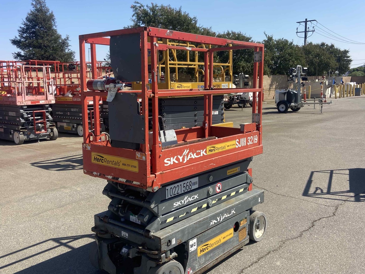 2017 Skyjack SJ3219-3