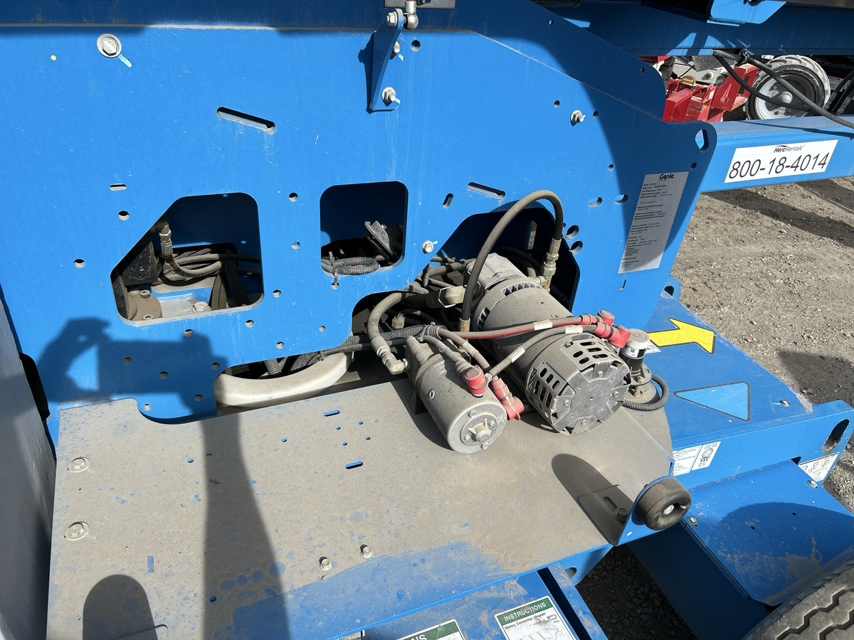 2017 Genie Z-45/25-8