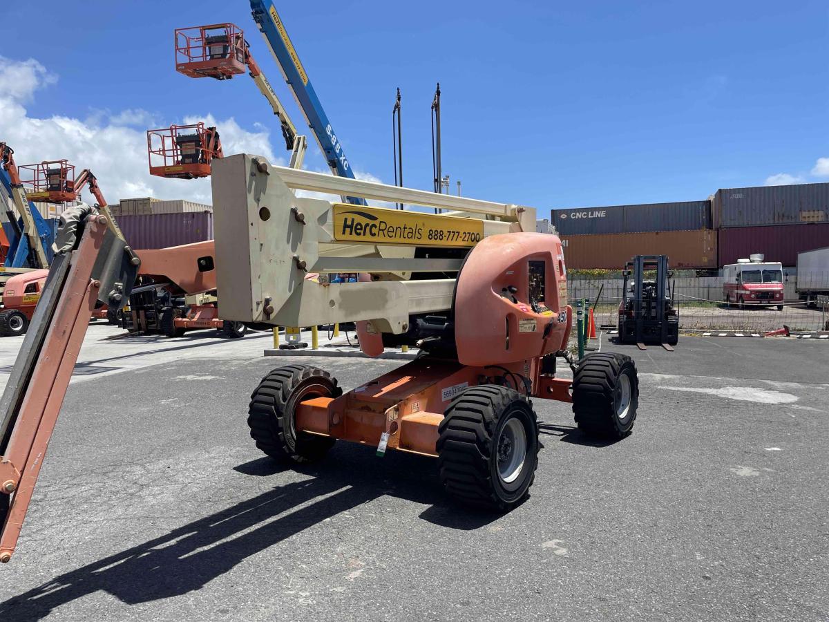 2014 JLG 450AJ-2