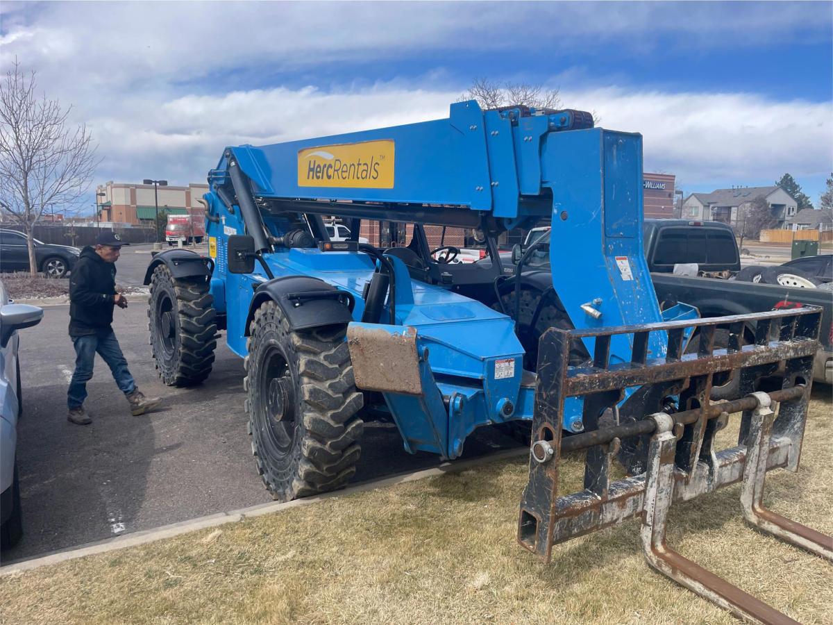 2019 Genie GTH-1056