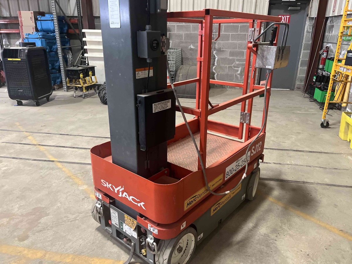 2019 Skyjack SJ12
