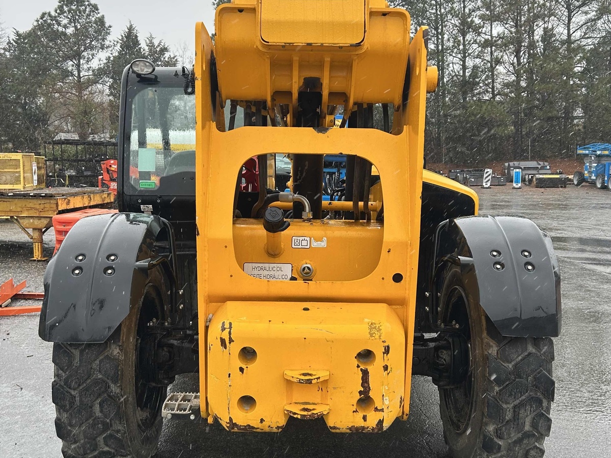 2021 JCB 507-42-4