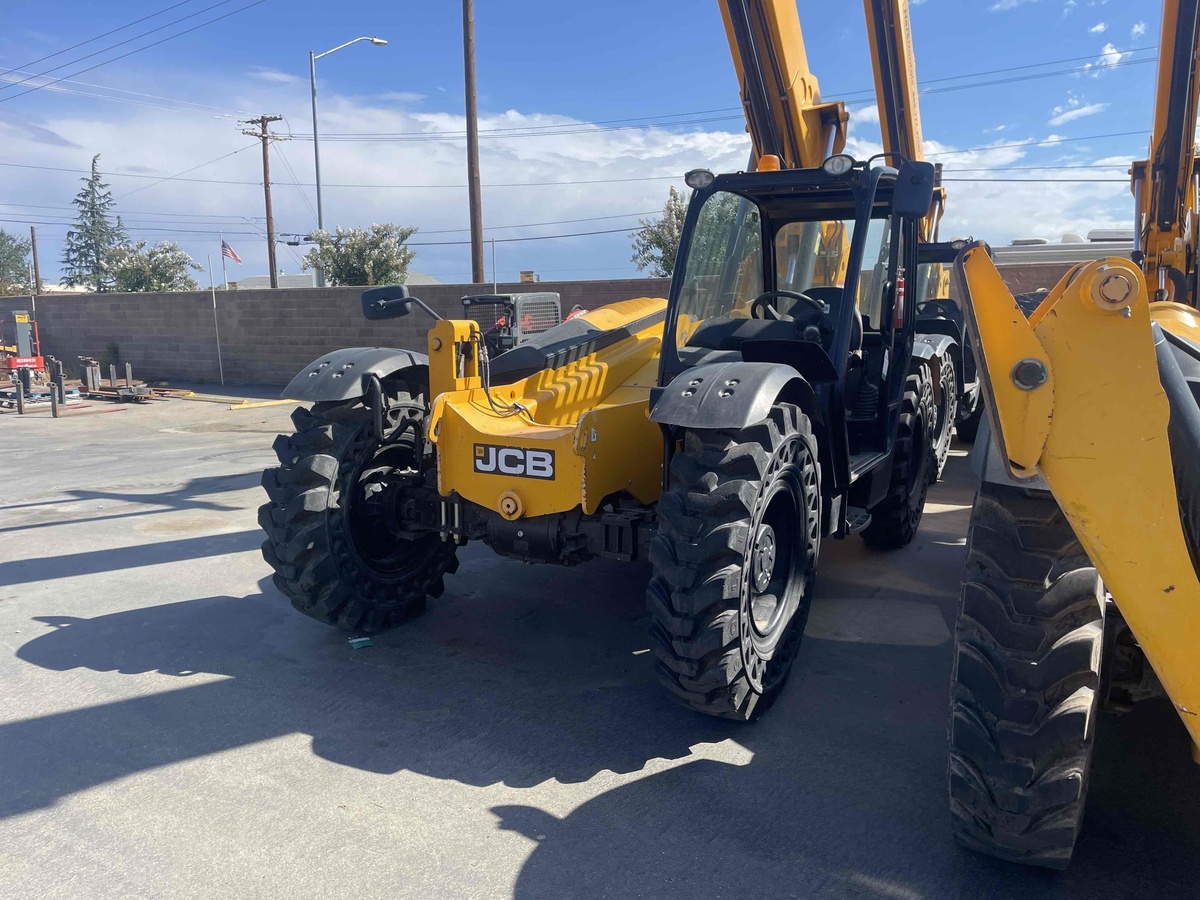 2019 JCB 509-42-3