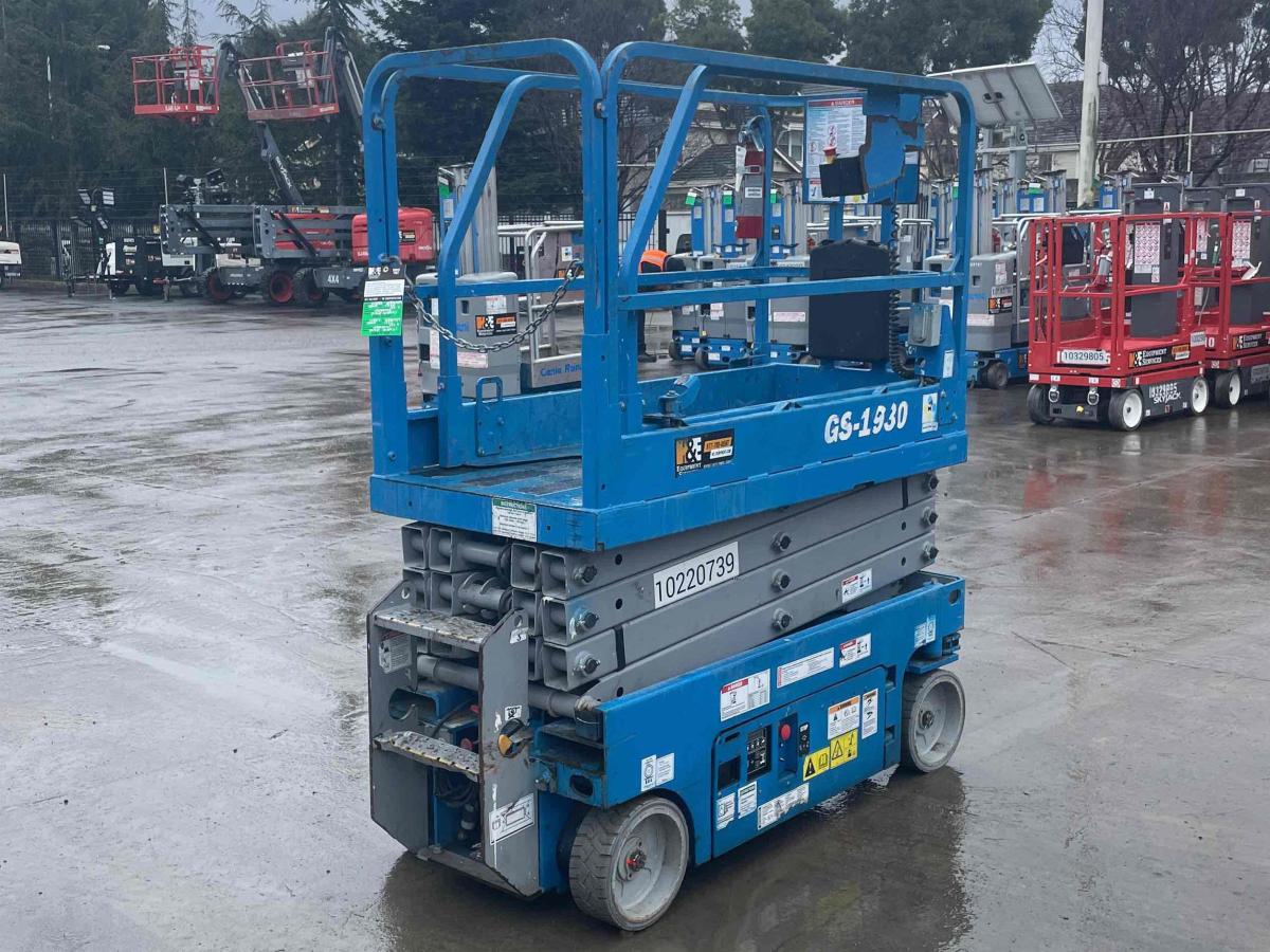 2017 Genie GS-1930