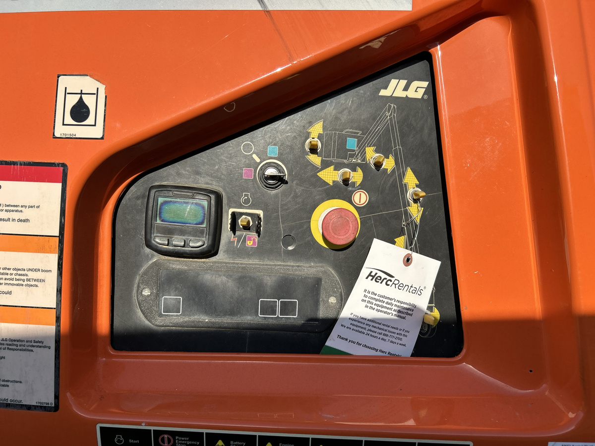 2018 JLG 460SJ-11