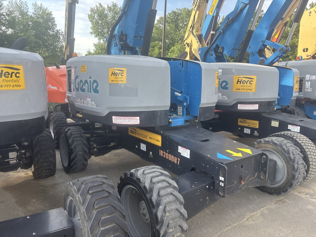 2020 Genie S-45XC