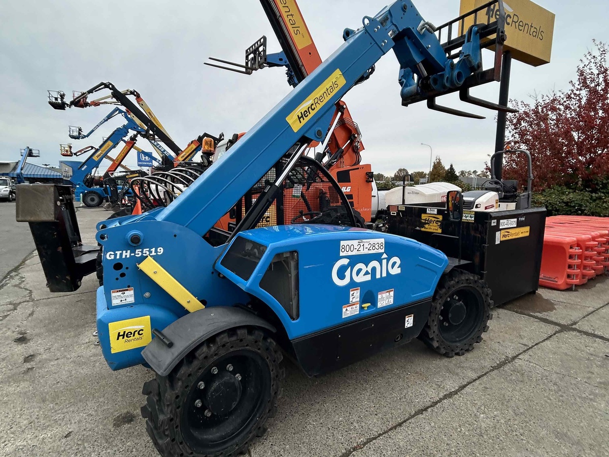 2018 Genie GTH-5519