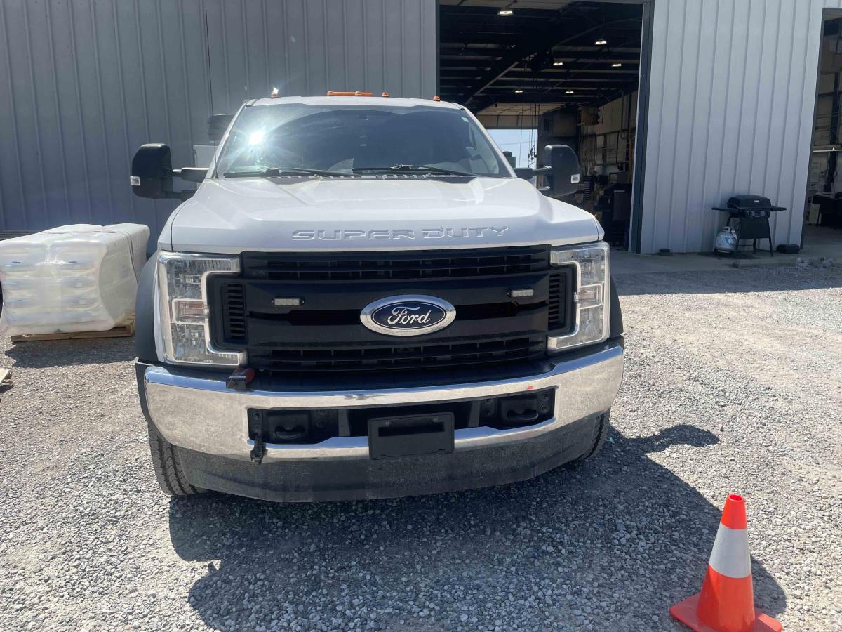 2017 Ford F550