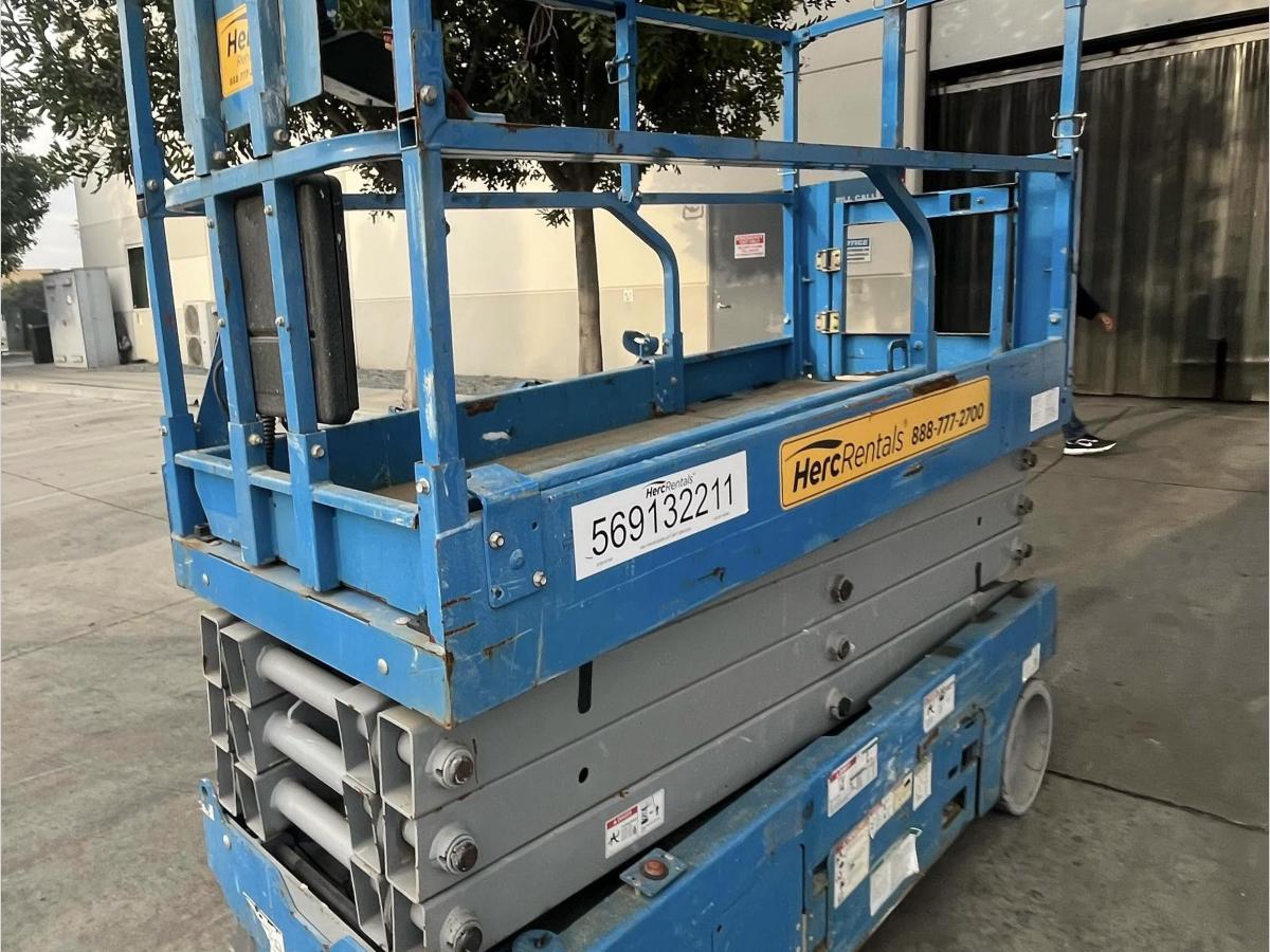 2018 Genie GS-2632