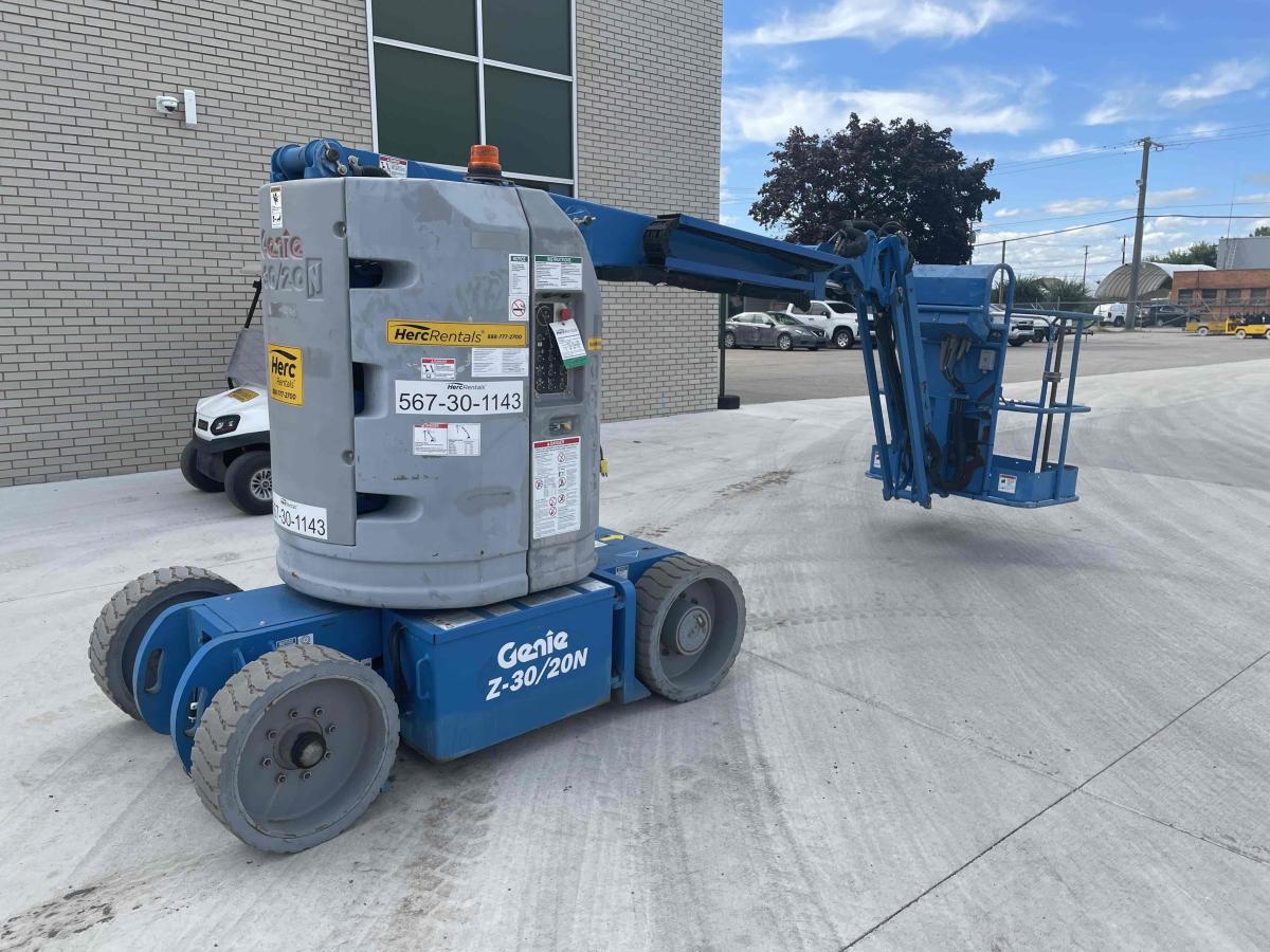 2013 Genie Z-30/20N RJ