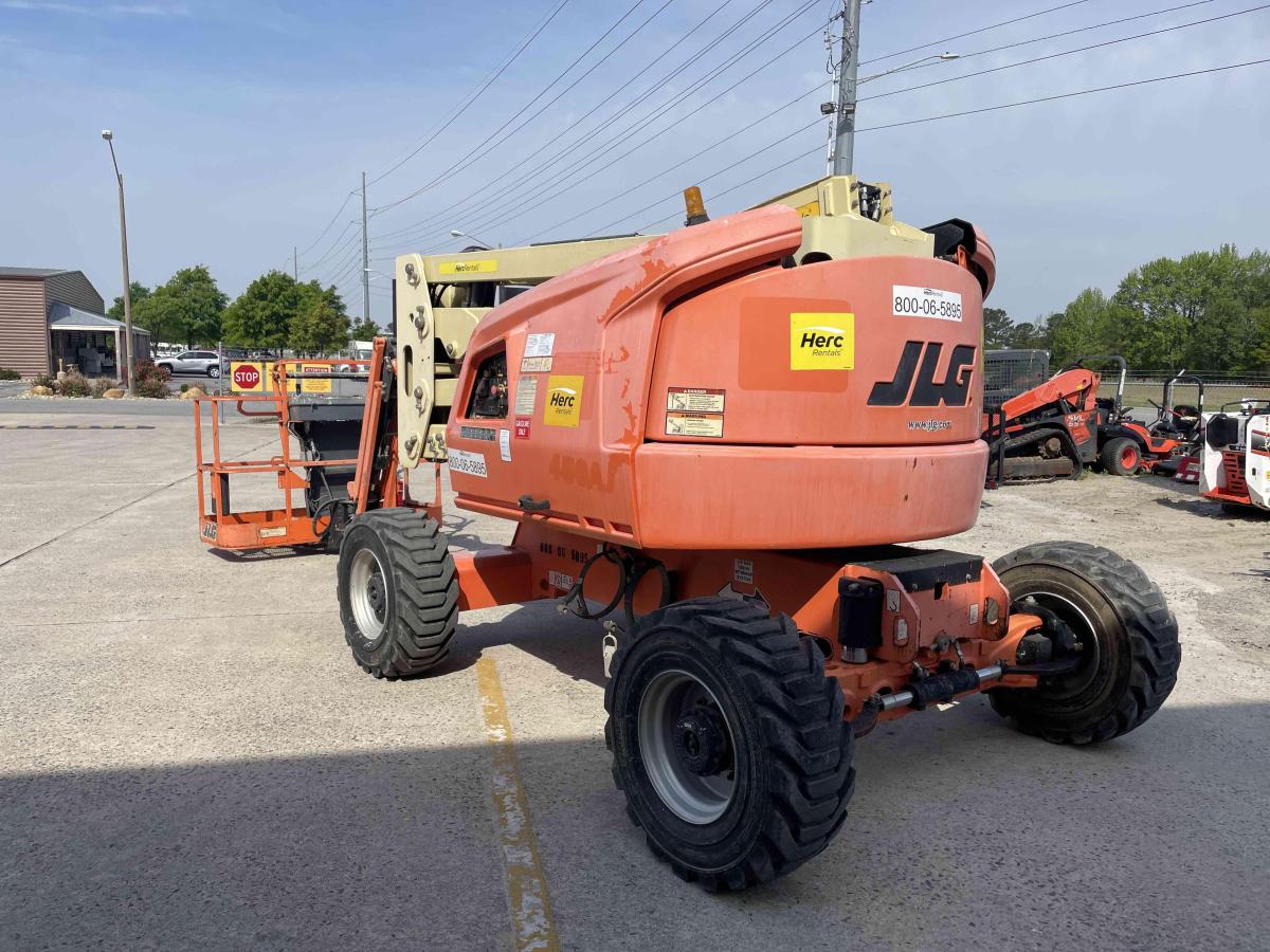 2015 JLG 450AJ