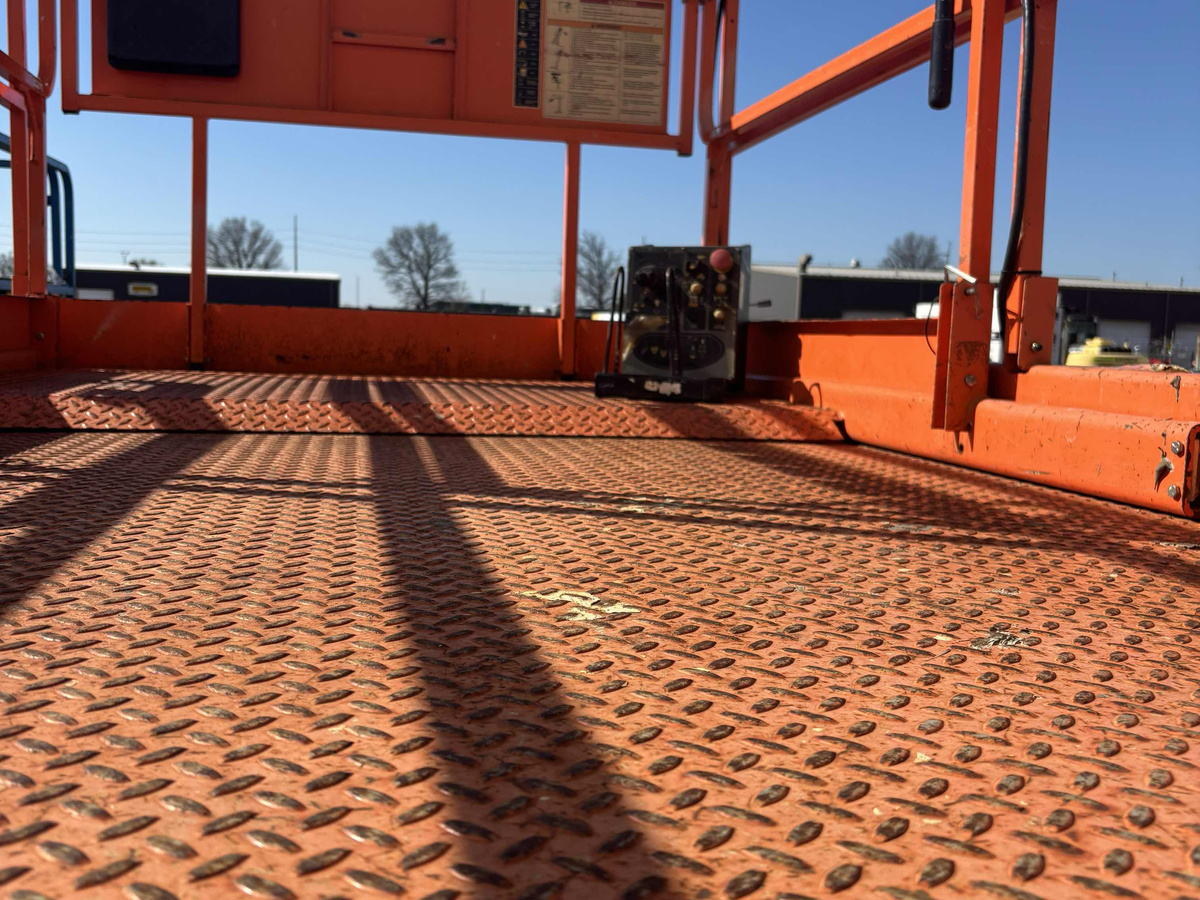 2019 JLG 4069LE-8