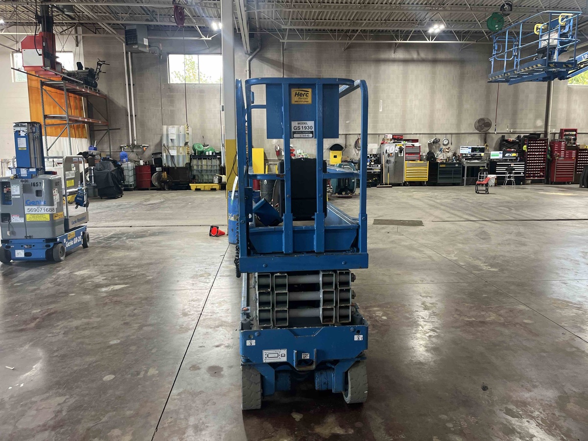 2018 Genie GS-1930-4
