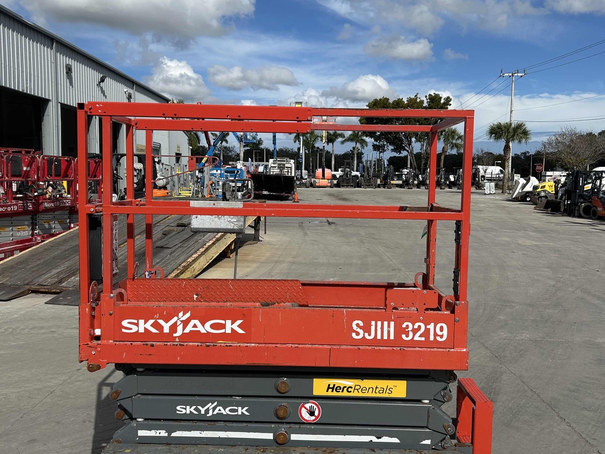 2019 Skyjack SJ3219-5