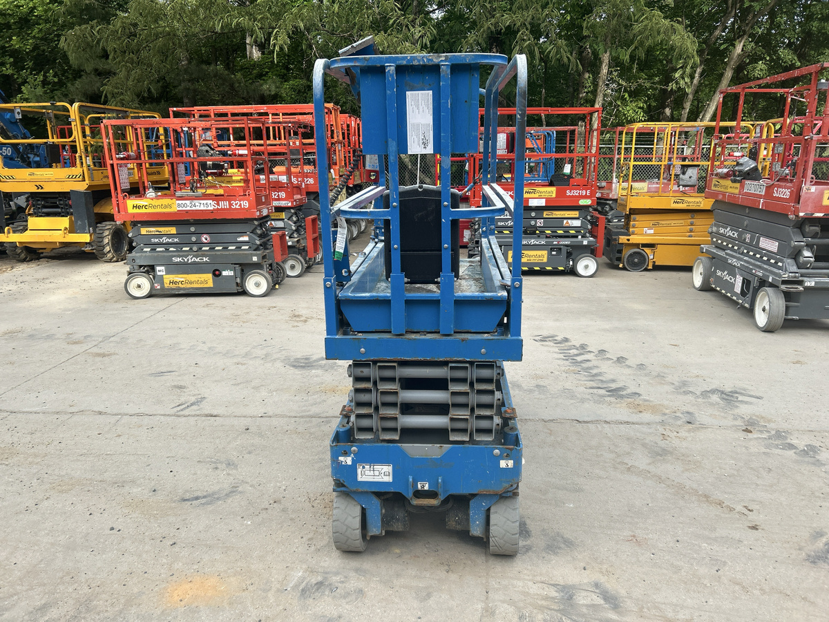 2019 Genie GS-1930-4