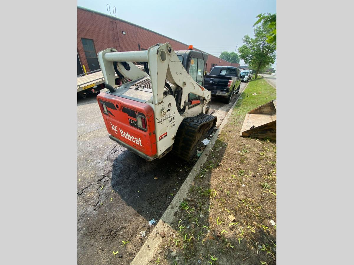 2020 Bobcat T740-3