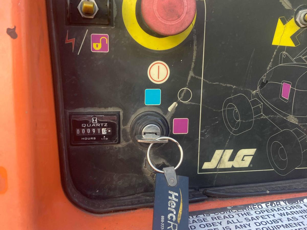2015 JLG 600AJ