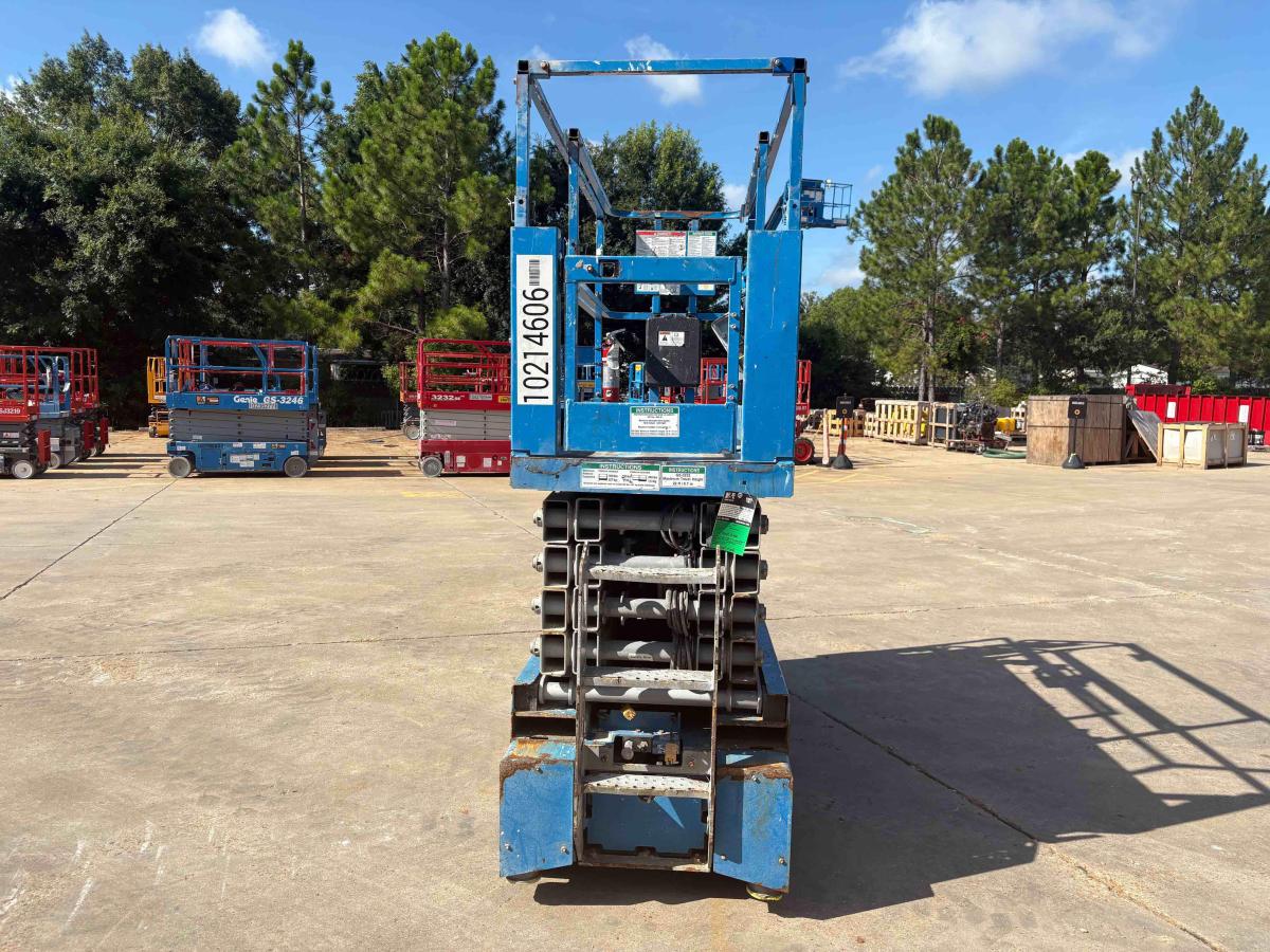 2017 Genie GS-3232-4