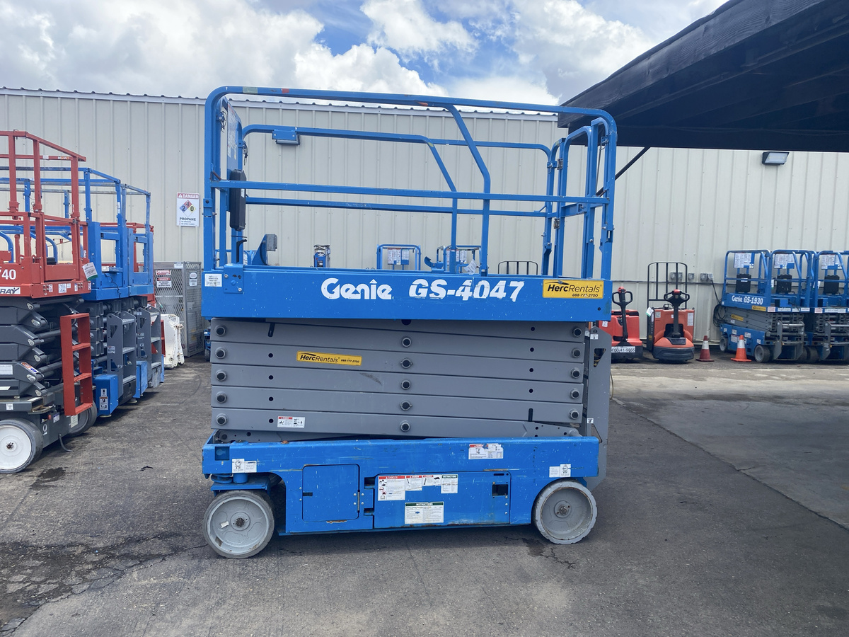 2019 Genie GS-4047-2