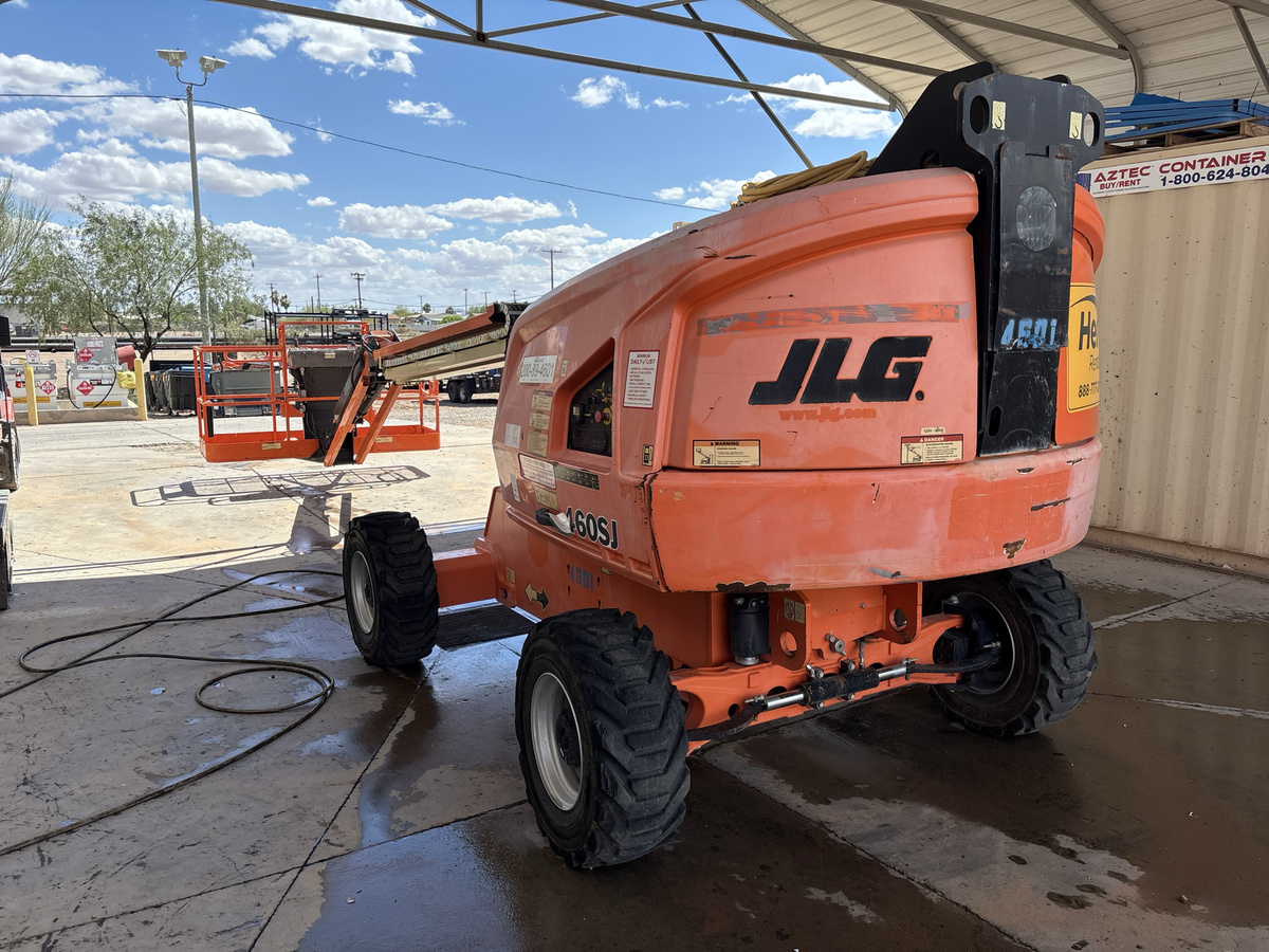 2016 JLG 460SJ-3