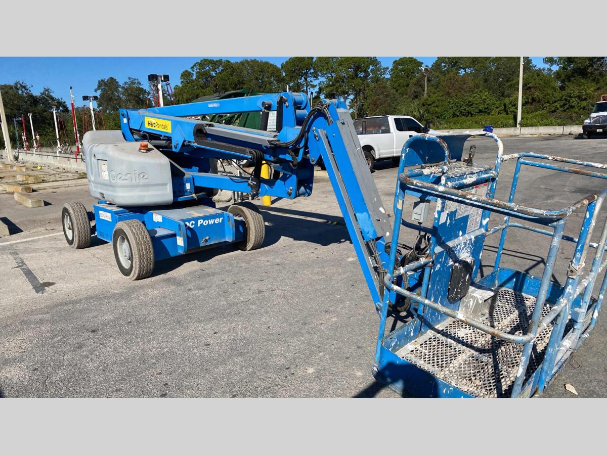 2014 Genie Z-45/25J
