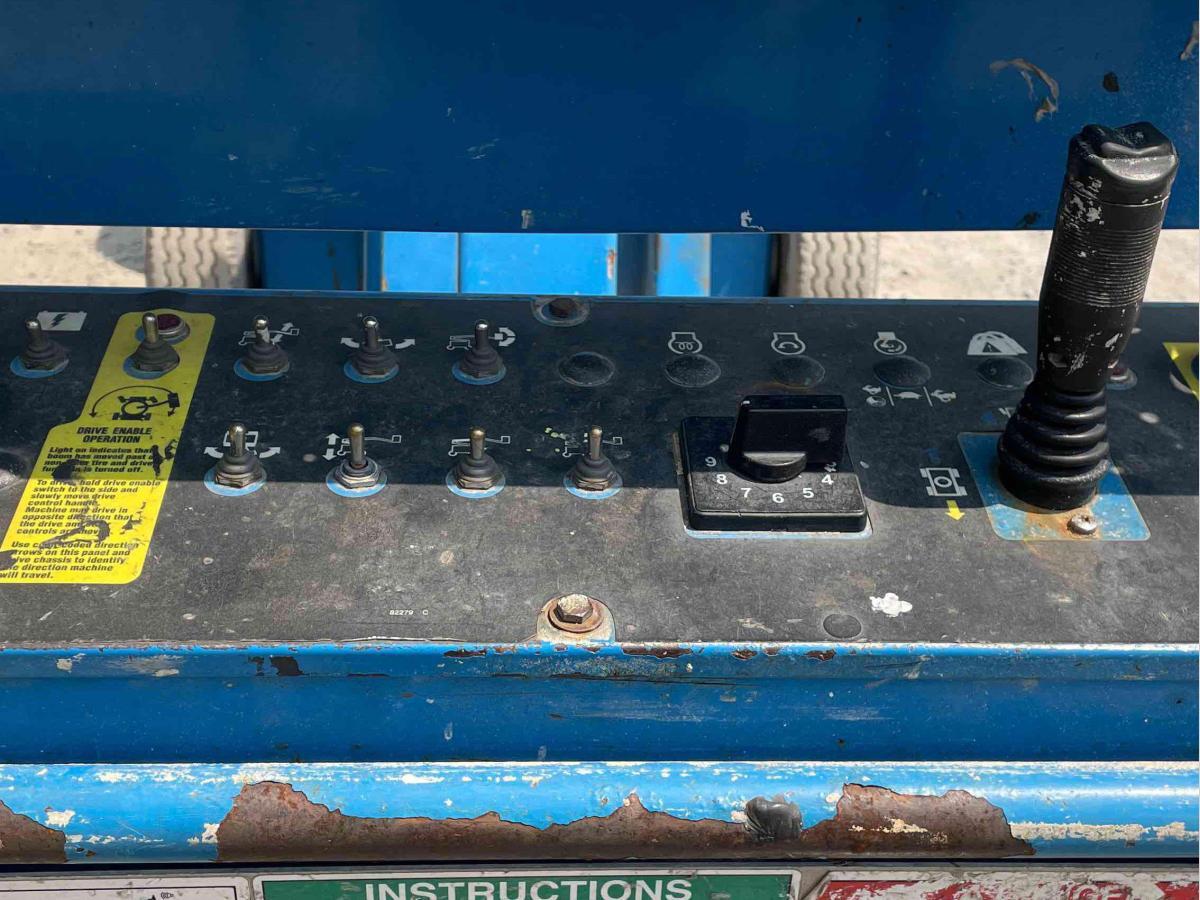 2014 Genie Z-45/25-12