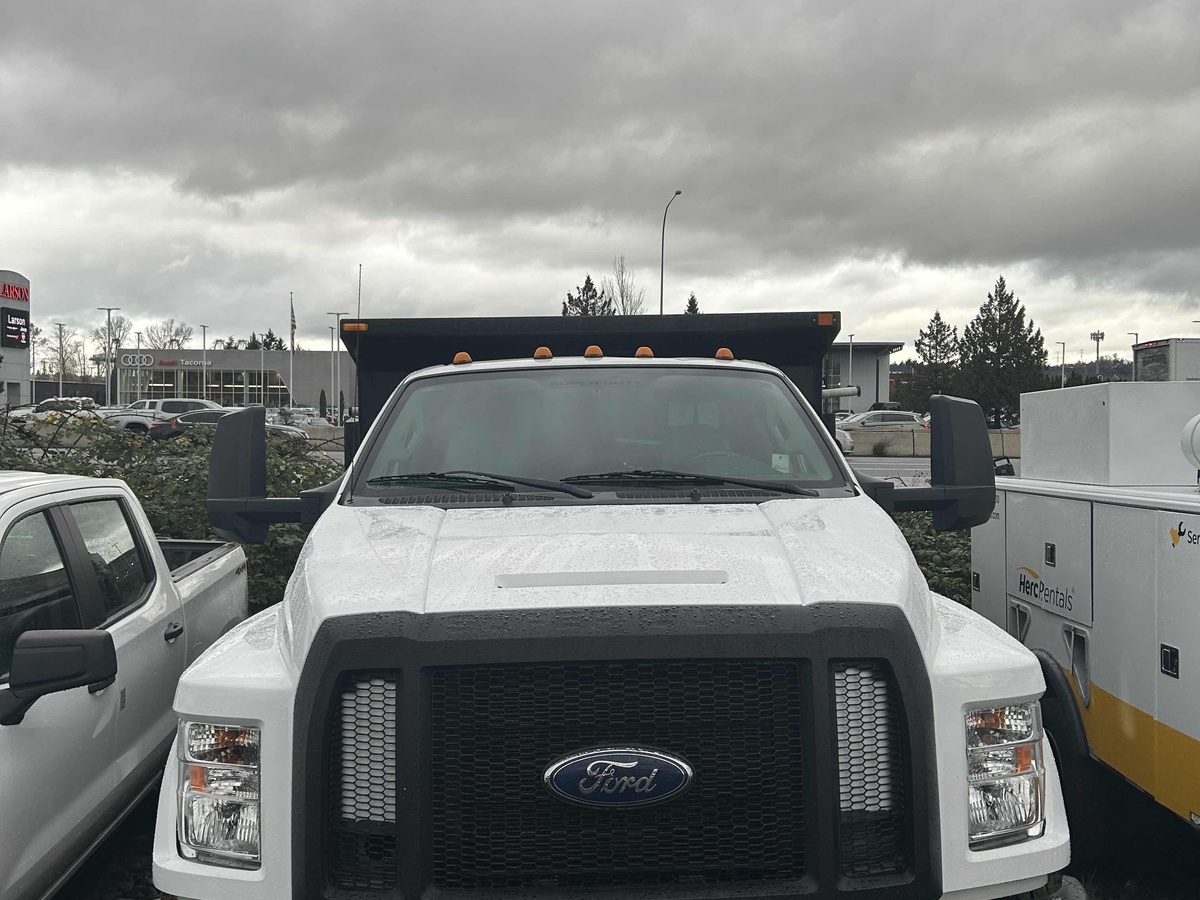 2018 Ford F750-11