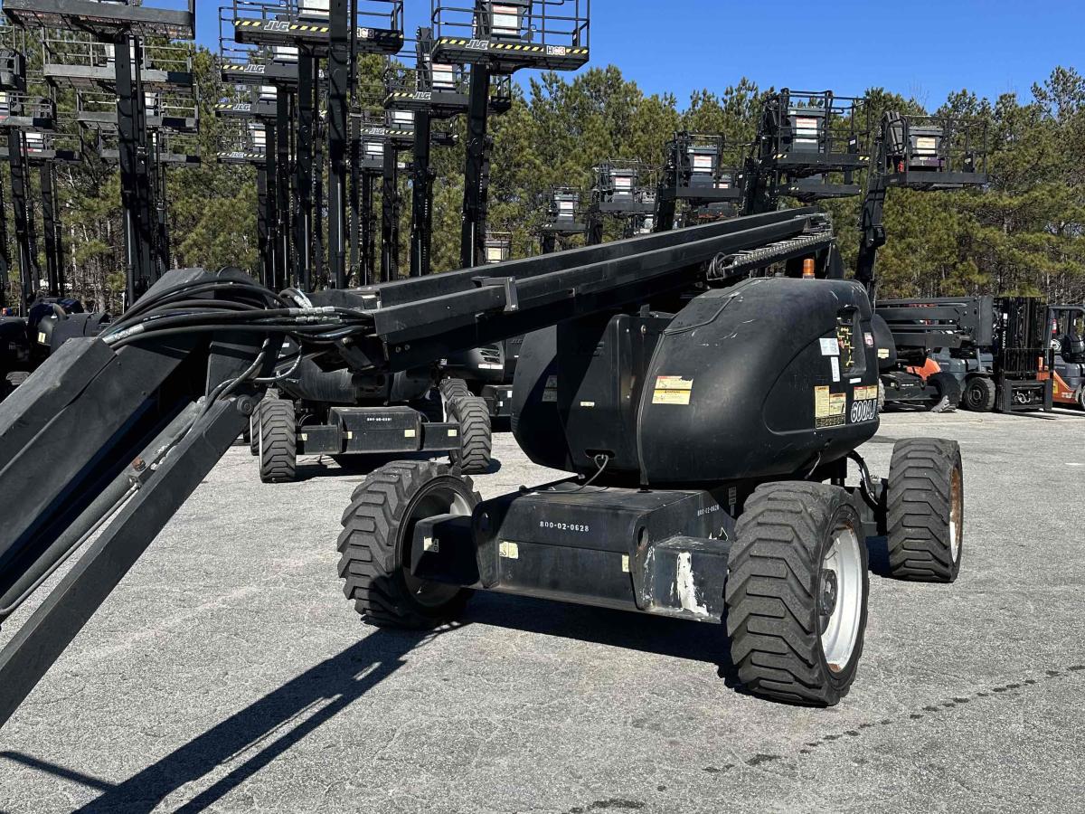 2014 JLG 600AJ