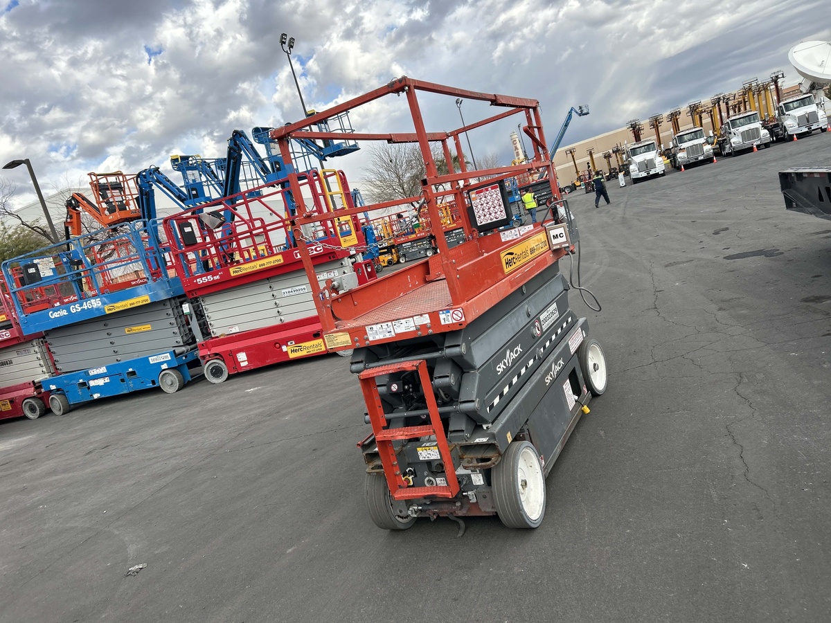 2018 Skyjack SJ3226
