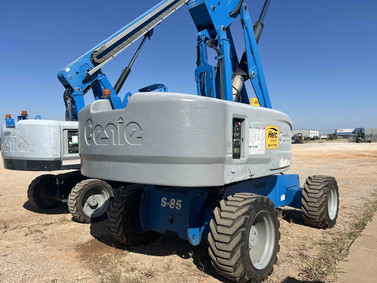 2016 Genie S-85-4