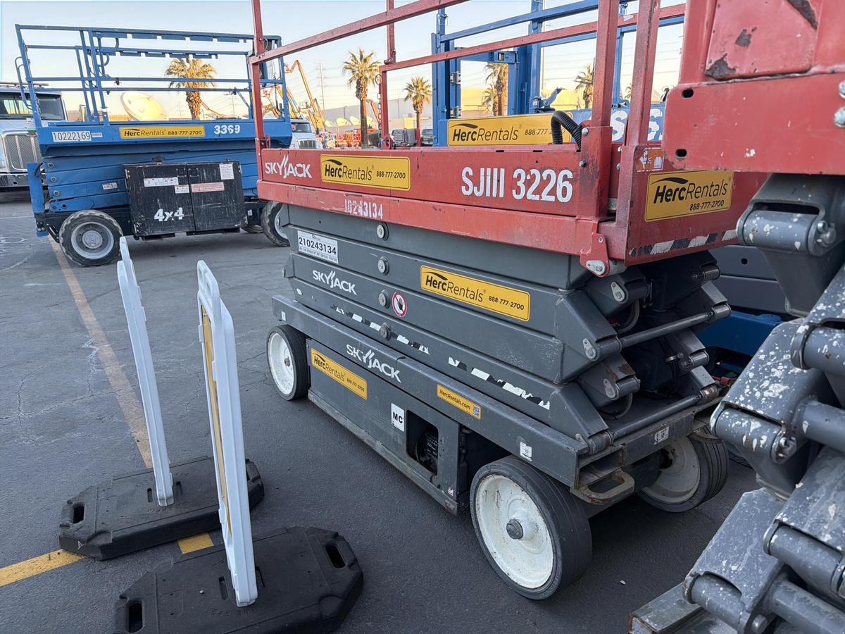 2018 Skyjack SJ3226-3
