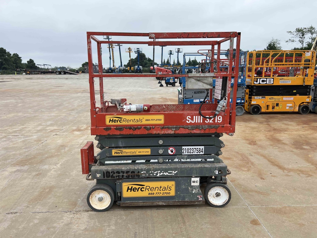 2018 Skyjack SJ3219