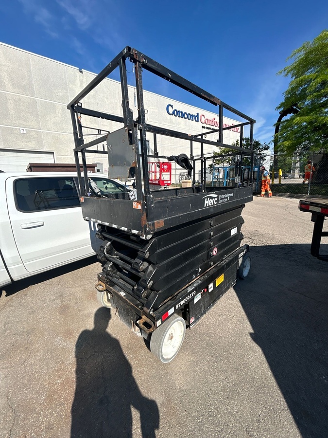 2017 Skyjack SJ4740-3