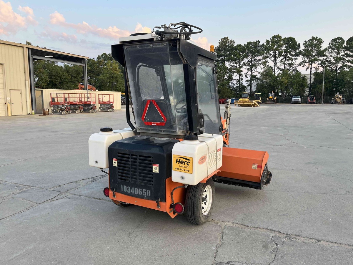 2021 LayMor SM300-5