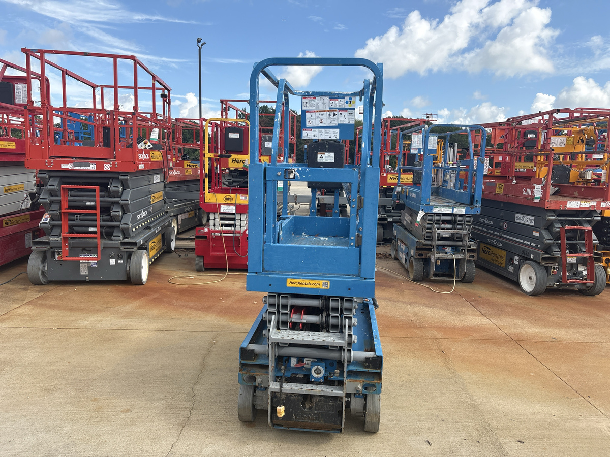 2019 Genie GS1330M-7