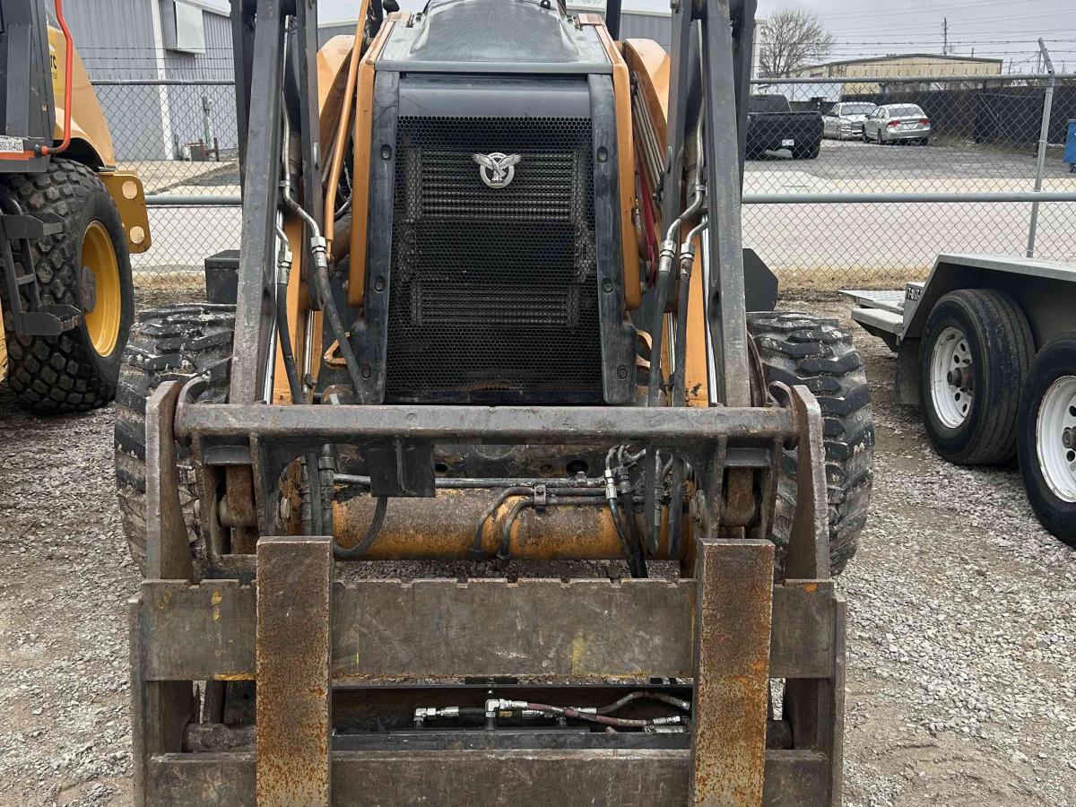 2019 Case 580N