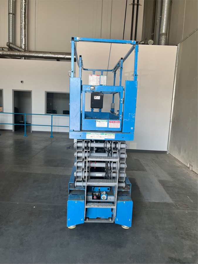 2018 Genie GS-3232-2