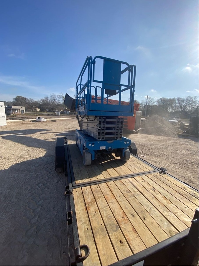 2019 Genie GS-3246
