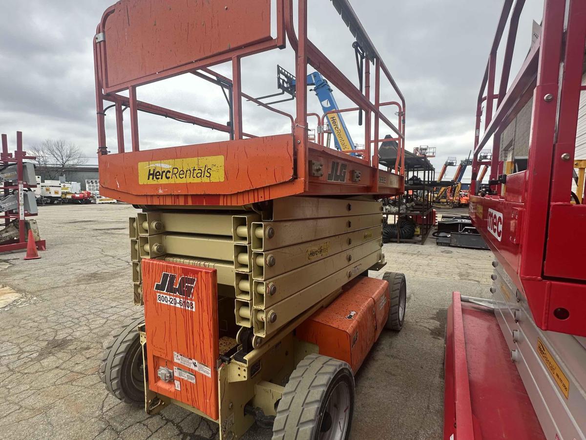 2018 JLG 4069LE