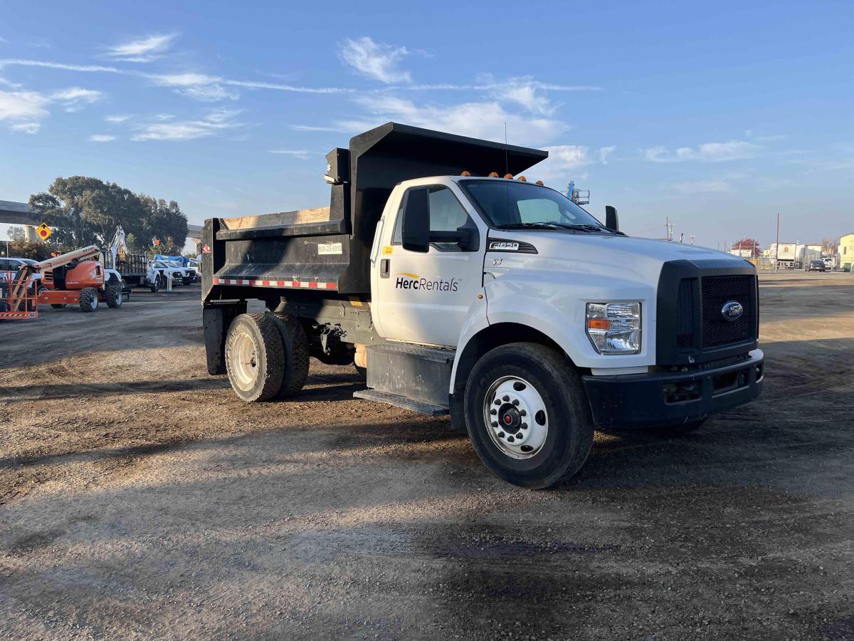 2018 Ford F650
