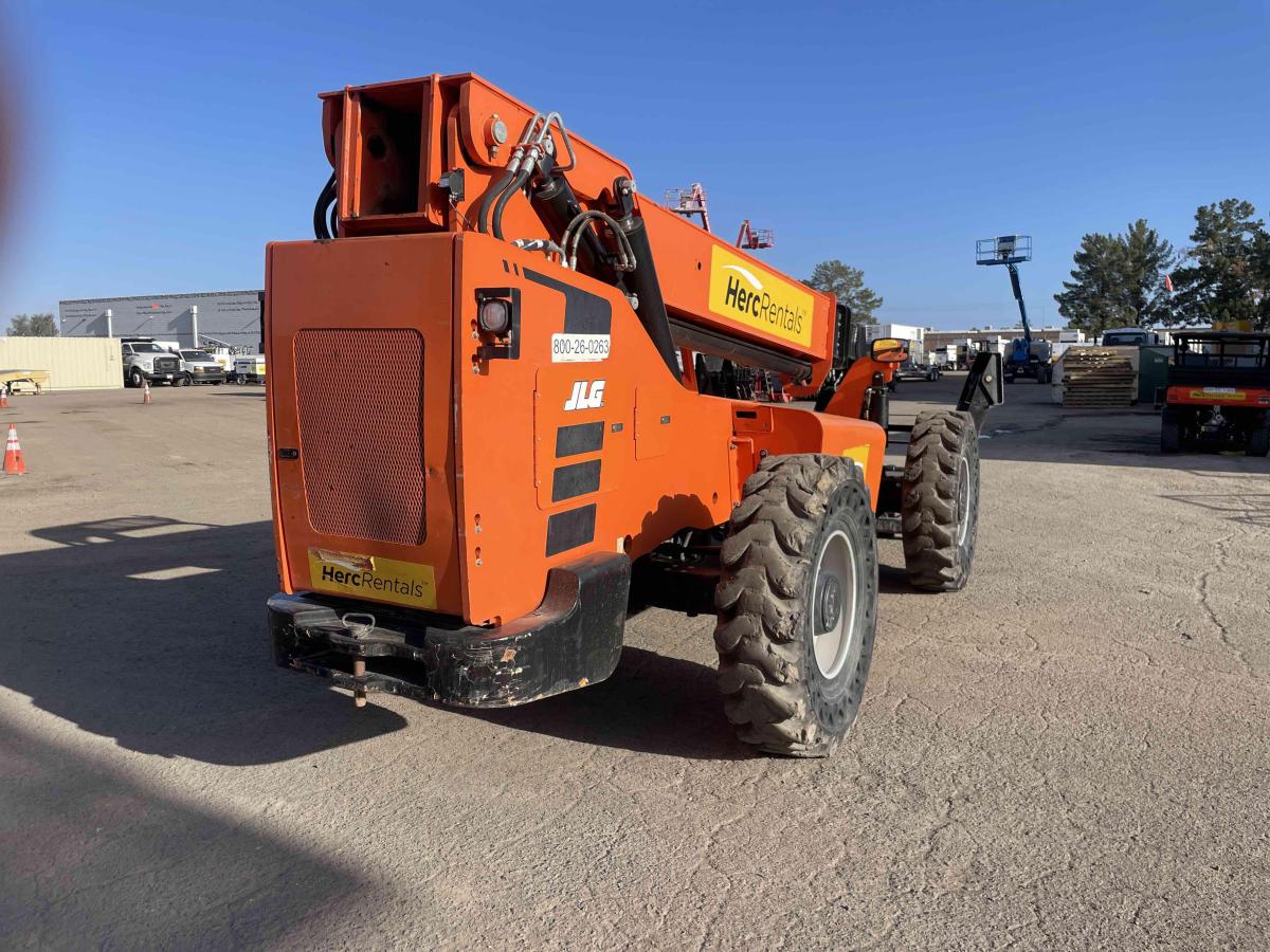 2019 SkyTrak 10042