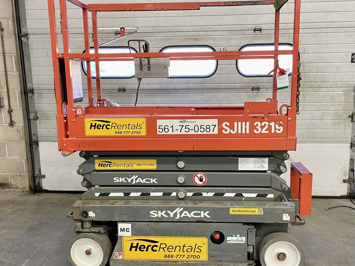2017 Skyjack SJ3219-1