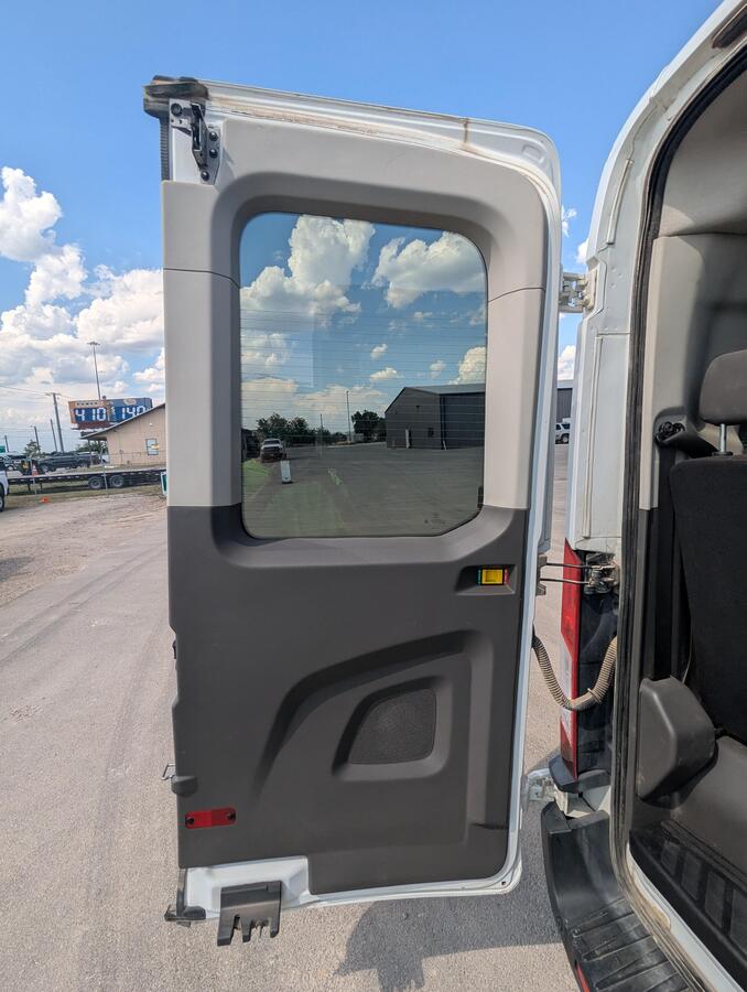2020 Ford Transit 350-11